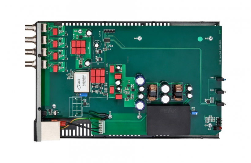 MUTEC 推出高端桌面型参考主时钟 REF10 Nano