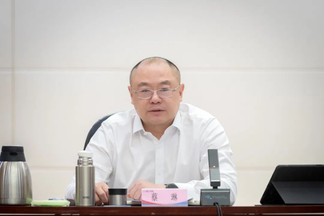 福建广电网络集团召开“对标对表佛山广电,全面部署国庆营销”专题工作会议